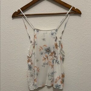 Kendall & Kylie Floral Tank Size M